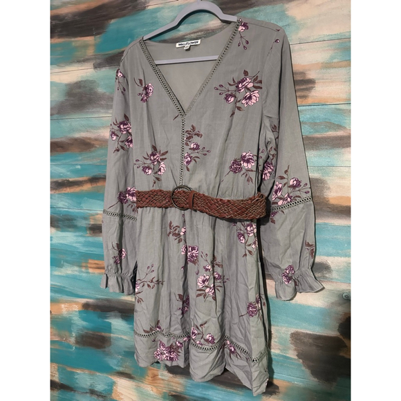 WALLFLOWER Dresses & Skirts - Women's WALLFLOWER Sage Green Floral Long Sleeve Dress XL